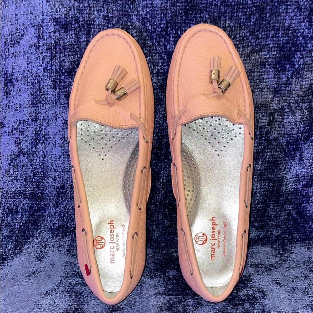 NWOT Marc Joseph Women's Leather Peach/Pink Moccasins. Size 11. - Picture 1 of 6